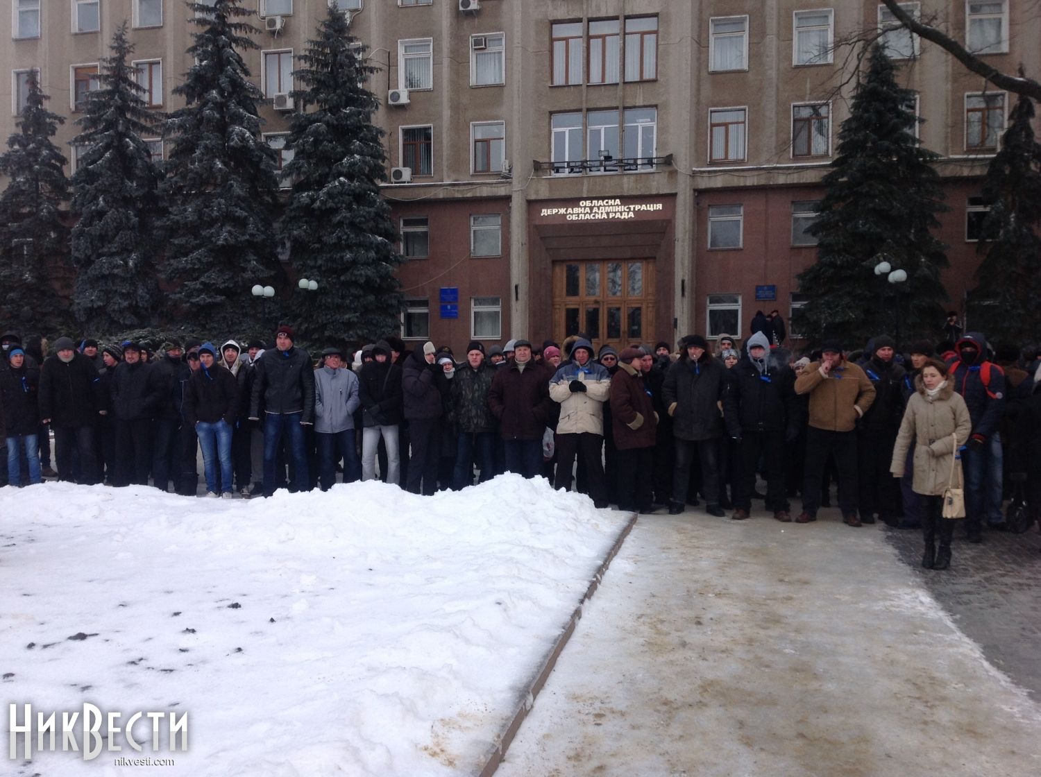 Центр Николаева заполонили молодчики в спортивках — НикВести — Новини ...