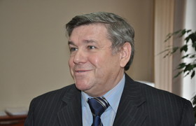 Валерий Будак