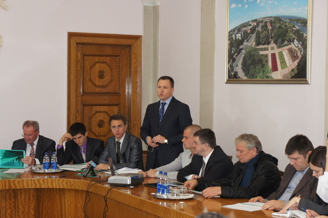 Александр Калюжный